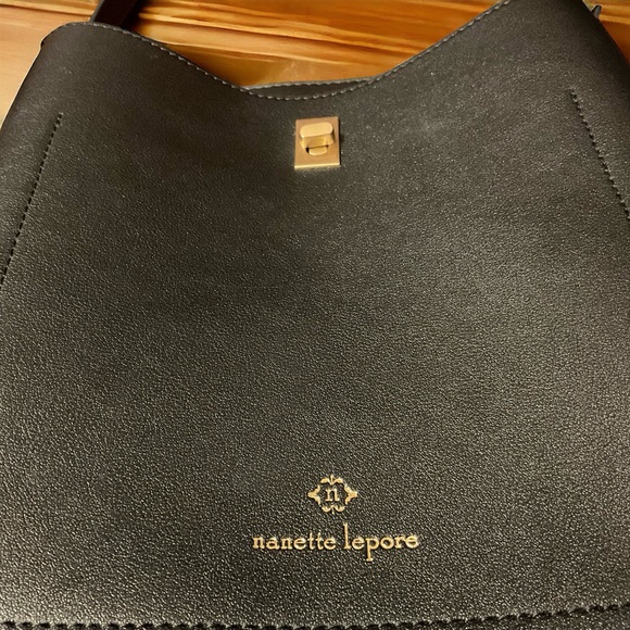 Nanette Lepore Stylish Double Compartment Gold Hardware Hard Poly Bag! - Picture 6 of 13